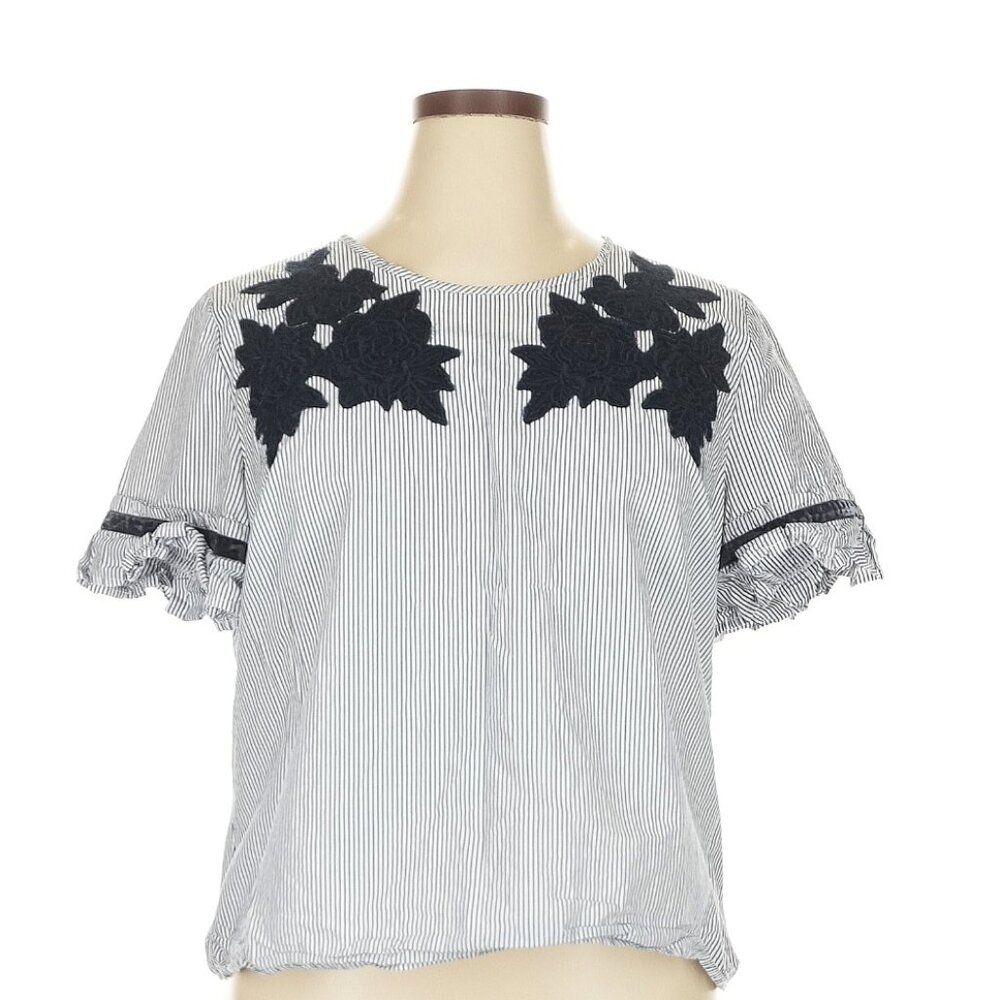 Crown & Ivy Size XL Short sleeve blouse